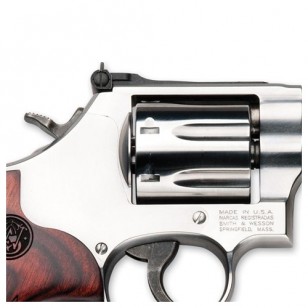 Smith&Wesson รุ่น 686-6 ด้ามไม้ ความยาวลำกล้อง 6 นิ้ว (ขนาด .357) รหัส 150712